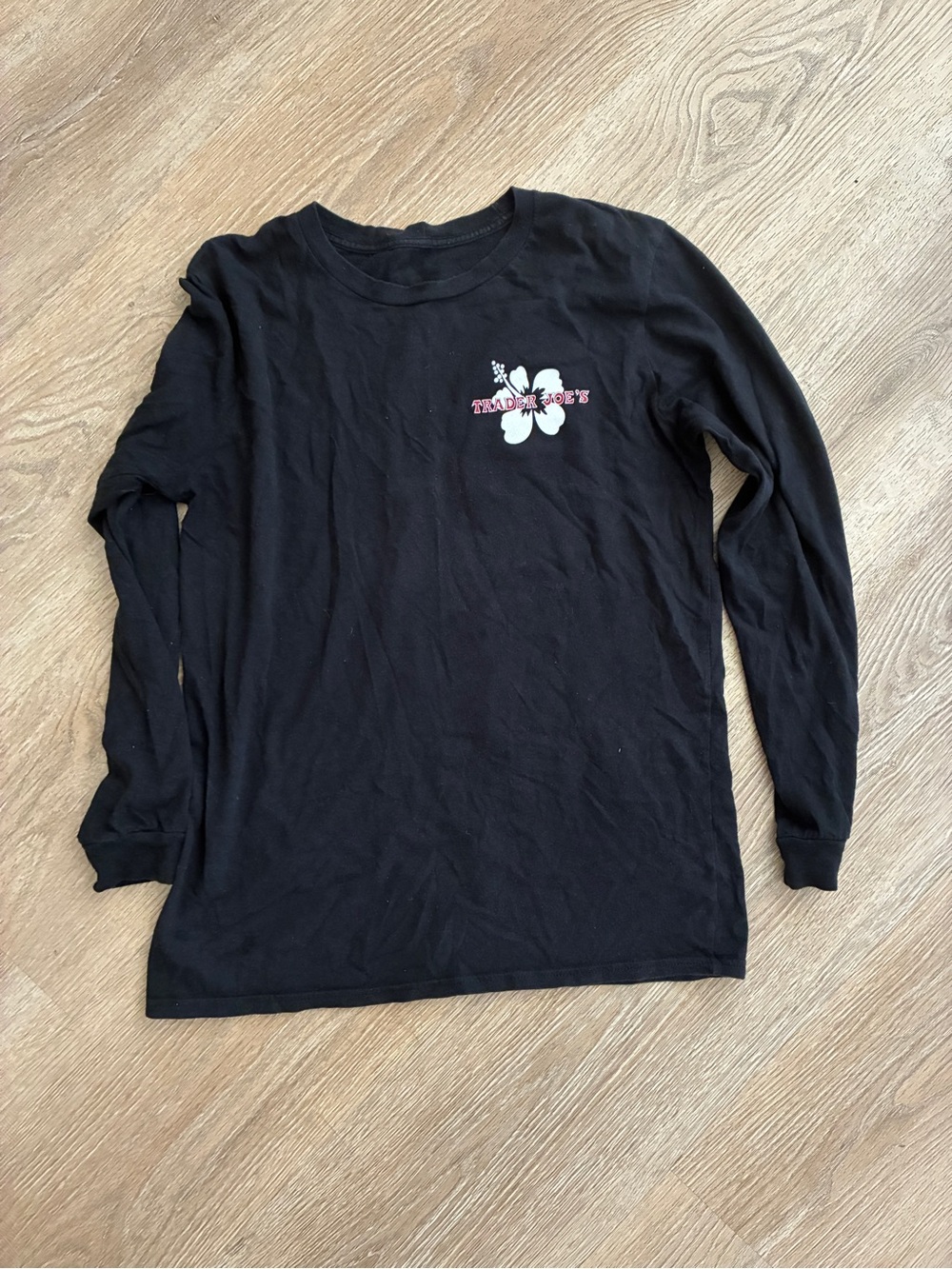 Black Long-Sleeve Vintage Trader Joe’s Shirt M / L